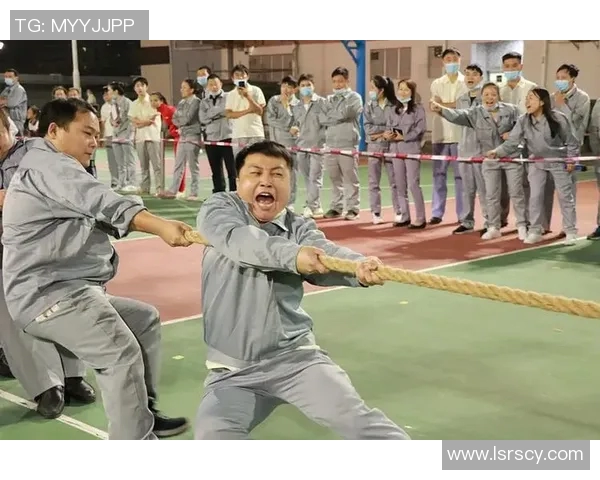 成都足球队的耐力之路：从拼搏到荣耀的蜕变与坚持