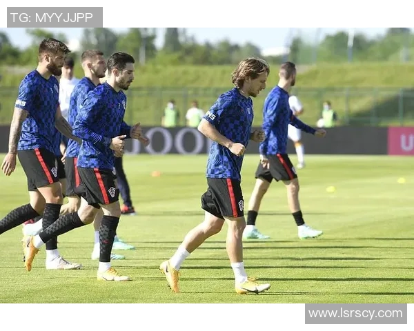 乌法与莫陆军的对决结果揭晓谁将赢得这场激烈的比赛胜利