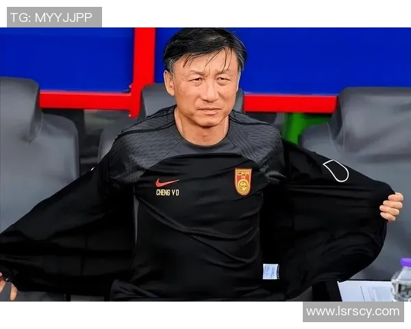 亚洲90年代足球明星的辉煌岁月与传奇故事回顾